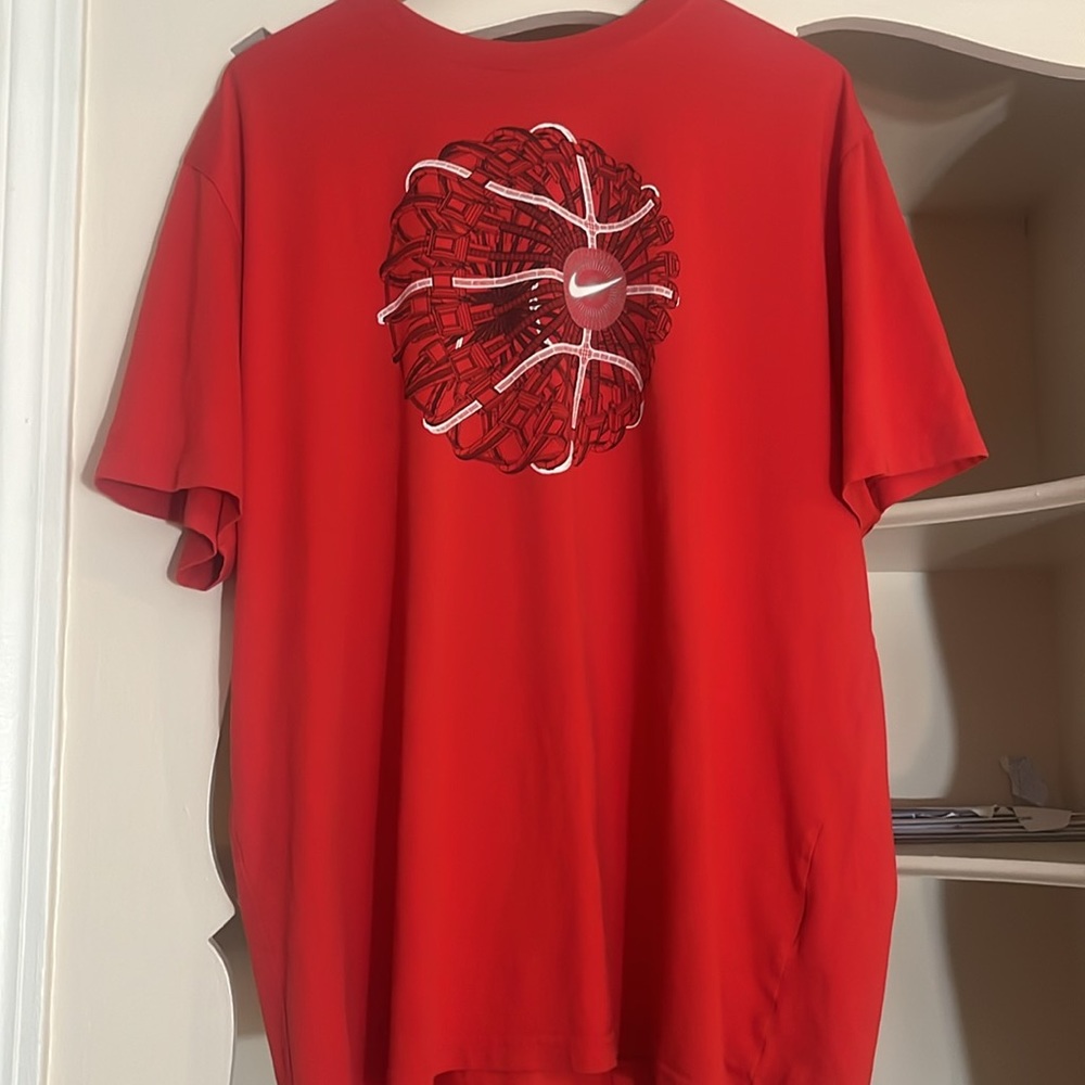 NIKE BASKETBALL